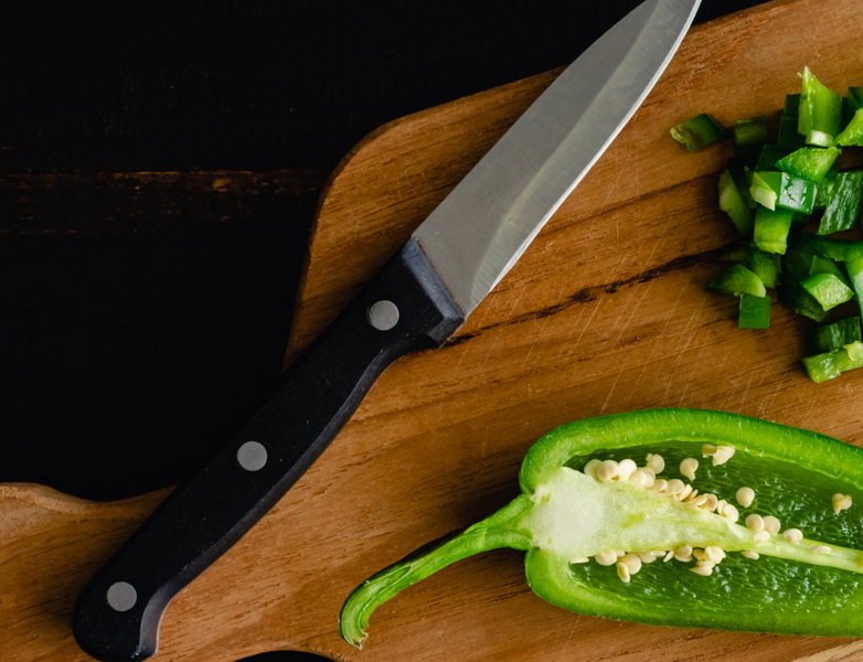 How To Select The Right Paring Knife for Your Culinary Business How To Select The Right Paring Knife for Your Culinary Business