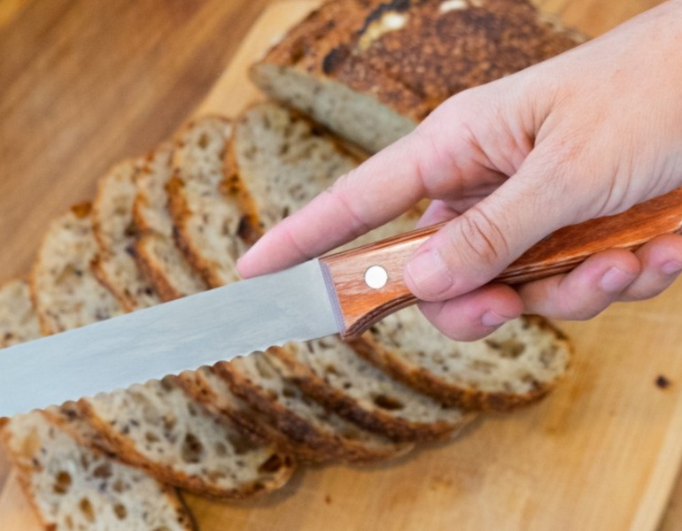 Top 10 Bread Knife Brands Recommended by Professional Chefs Top 10 Bread Knife Brands Recommended by Professional Chefs