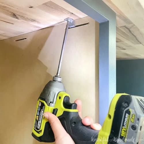 how to secure a knife block on countertop1