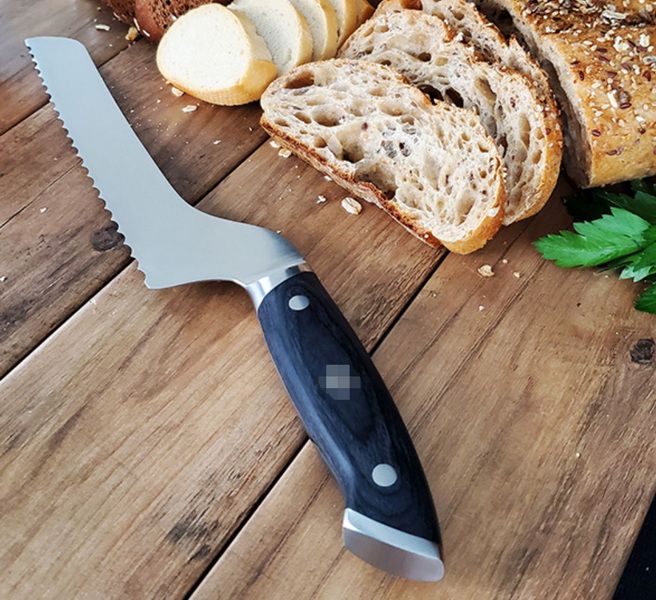 Ergonomic Bread Knives for Professional Chefs