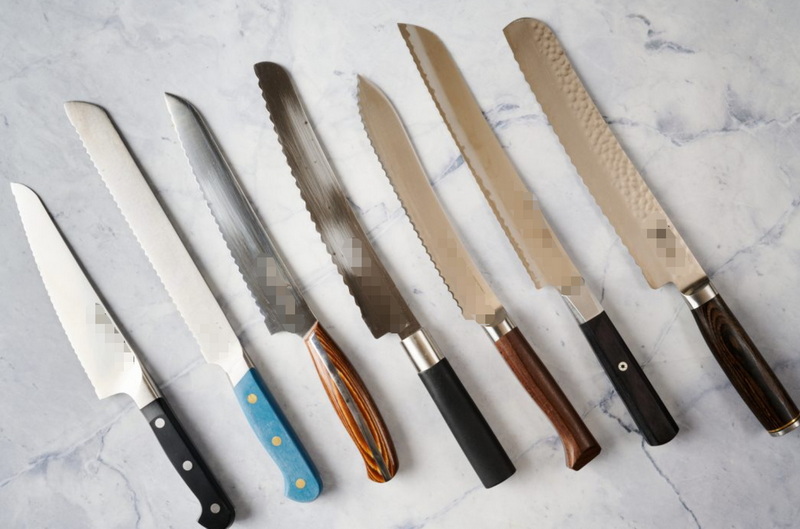 Bread Knife for Clean Cuts Bread Knife for Clean Cuts