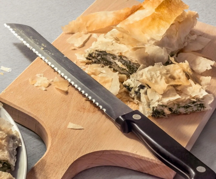 What Makes a Good Bread Knife Debunking Myths