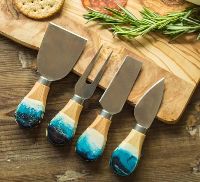 Essential Cheese Knife Guide