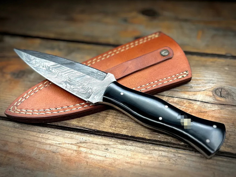 Professional Damascus Knife Makers Canada