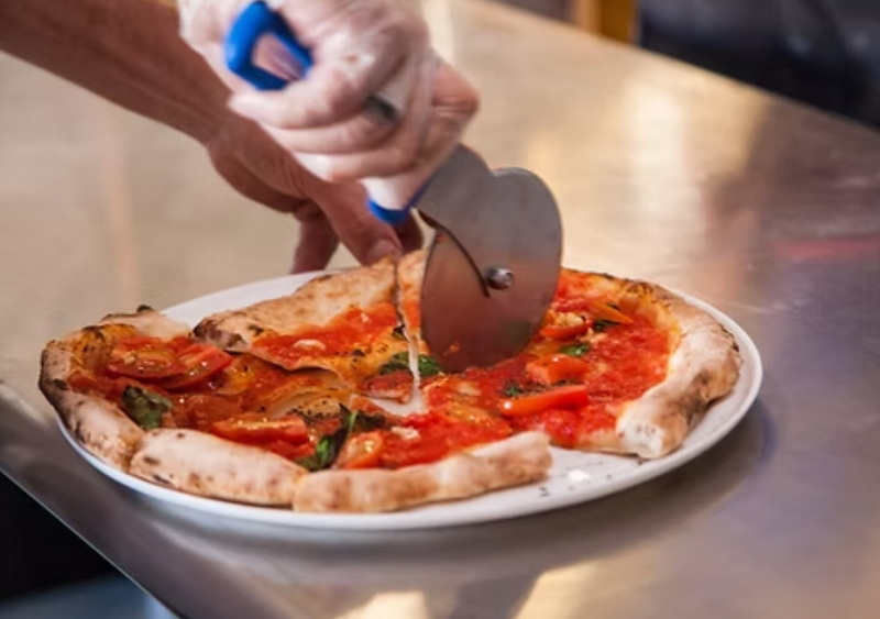 Perfect Pizza Cutting Tips Perfect Pizza Cutting Tips