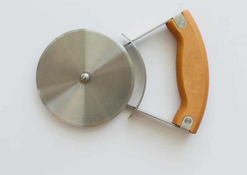 Smart Pizza Cutter Features Smart Pizza Cutter Features