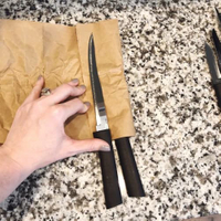 //irrorwxhopolln5m.ldycdn.com/cloud/lmBpjKlilqSRjlkppmpqkp/How-to-Pack-a-Knife-Block2.jpg