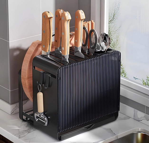 What Is A Universal Knife Block And Should You Get One.jpg