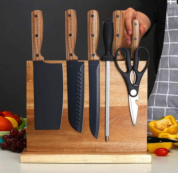 Knife Block Storage Vs Magnetic Strip