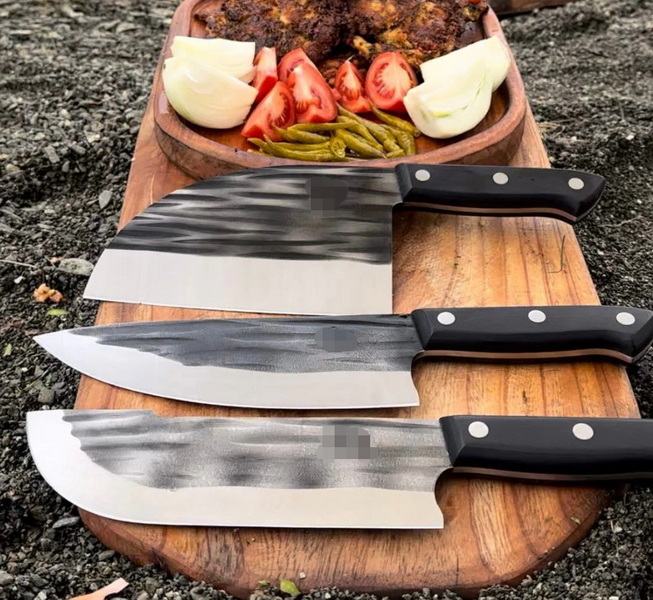 Best Knife Set for Outdoor Cooking And BBQ Enthusiasts