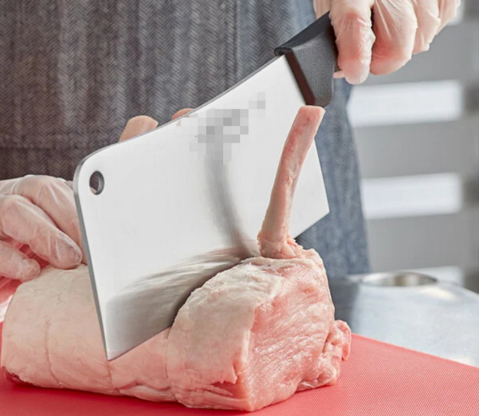 Best Cleaver Knife for Cutting Through Bones And Tough Meat.jpg