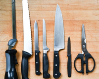 //irrorwxhopolln5m.ldycdn.com/cloud/loBpjKlilqSRklkknrojko/How-to-Choose-the-Right-Knife-Set-for-Your-Restaurant-or-Catering-Business.jpg