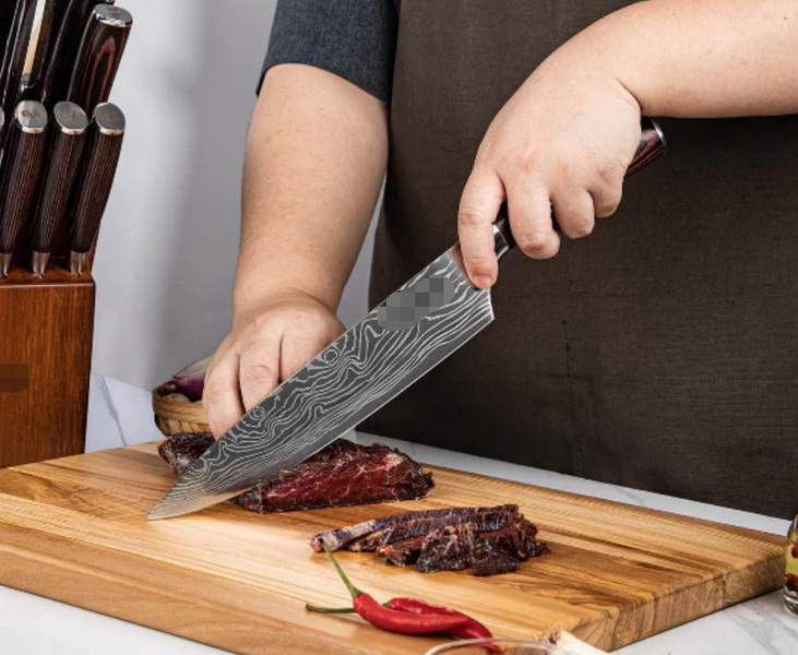 Damascus Steel Knife Features
