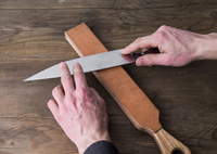 //irrorwxhopolln5m.ldycdn.com/cloud/loBpjKlilqSRllnirnrqko/How-To-Maintain-And-Sharpen-Your-Damascus-Knife.jpg