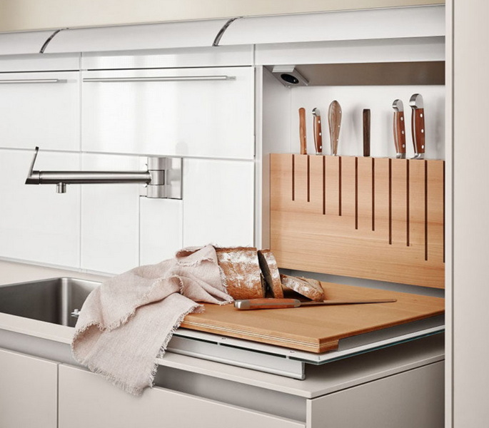 Functional Knife Block For Small Kitchens