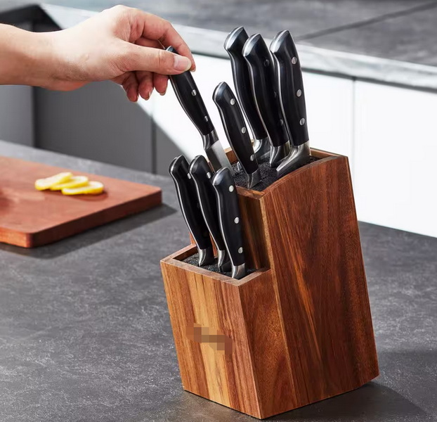 Choosing The Right Knife Block Gift