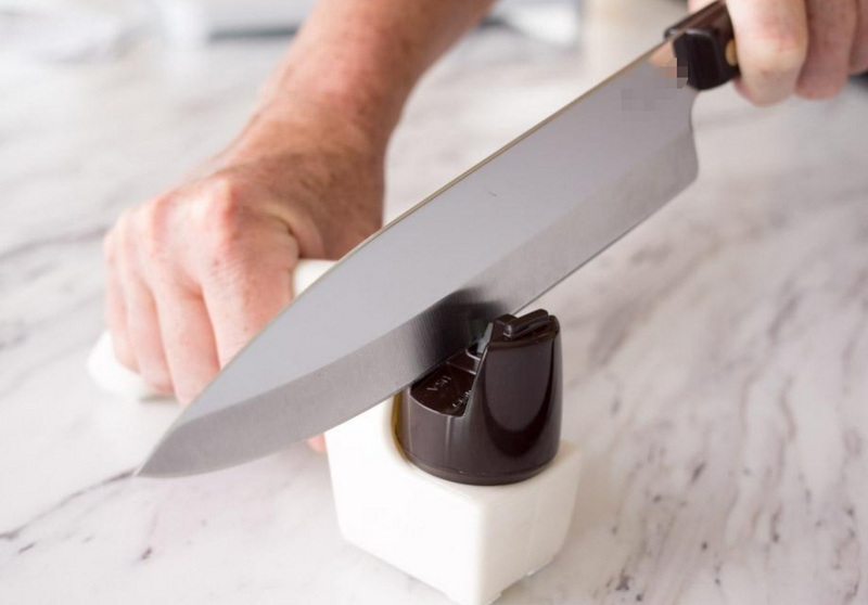 Chef Knife Storage Tips To Keep Your Blade Sharp And Safe