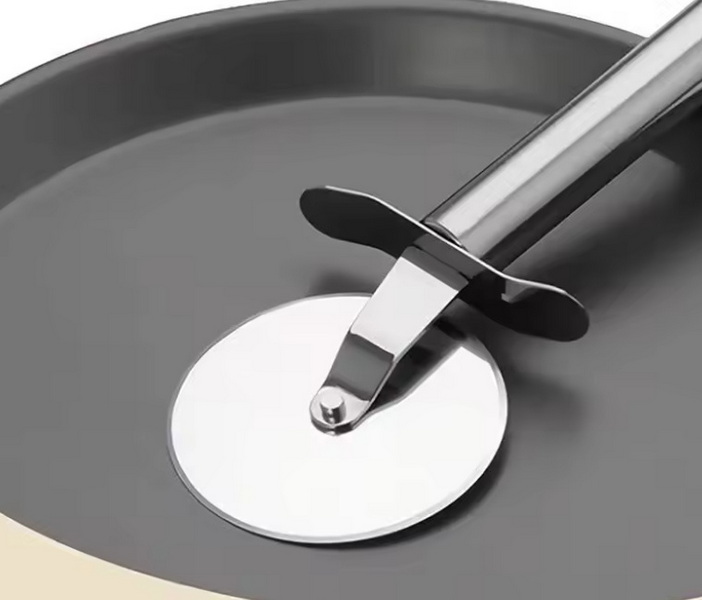 Improve Brand Visibility with Pizza Cutters Improve Brand Visibility with Pizza Cutters