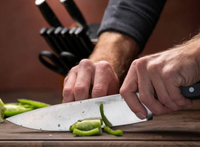 //irrorwxhopolln5m.ldycdn.com/cloud/lqbpjklilqsrklkmklqkq/best-budget-chef-knife-without-compromising-on-quality.jpg