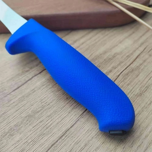 The Complete Guide To Soft-Grip Chef Knives: Damascus Steel Meets Custom Comfort