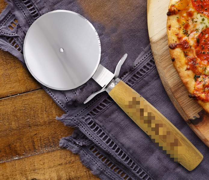 Advantages of Using a Pizza Knife
