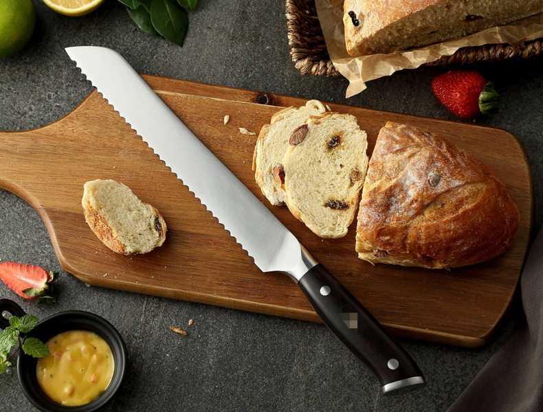 Choosing the Right Steel for Your Bread Knife
