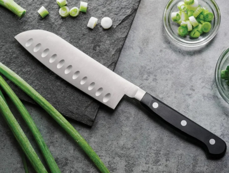 What's The Ideal Chef Knife Size for Home Cooking